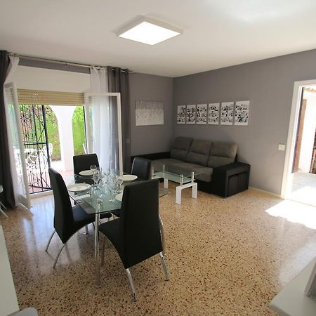 Apartamento Luisa กัมบริลส์ ภายนอก รูปภาพ